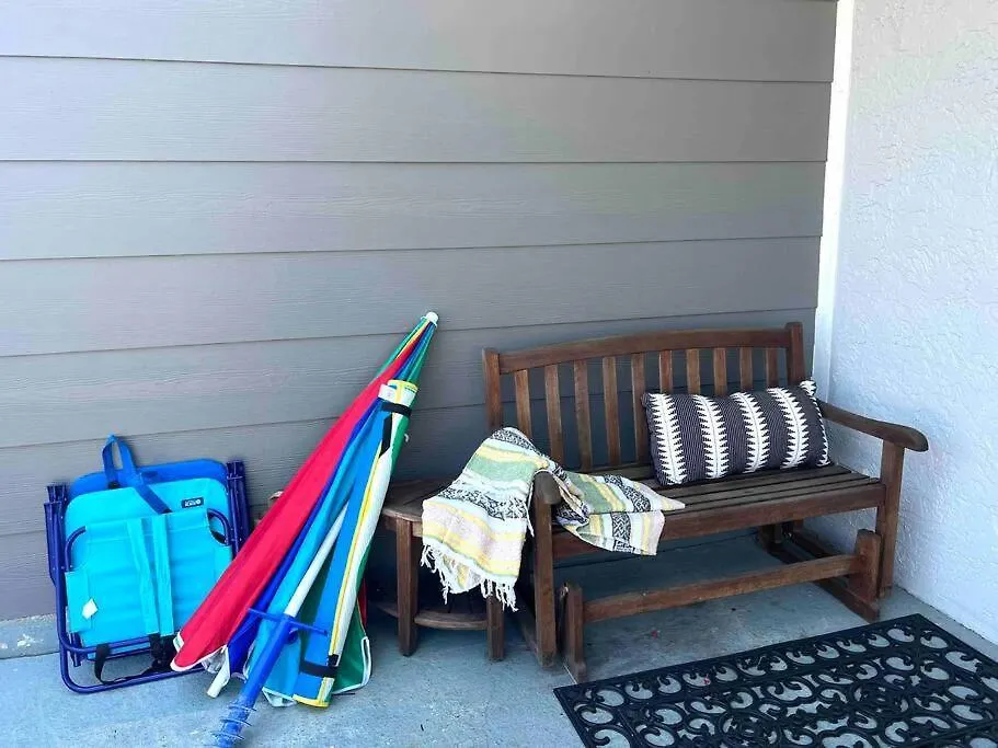 New Listing!!! 4 Min Walk To The Beach! Destin