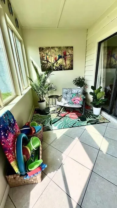 New Listing!!! 4 Min Walk To The Beach! Destin 0*,  Stati Uniti